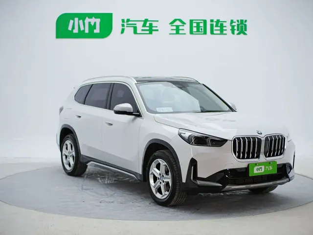 BMW X1 — Фото автомобиля 3
