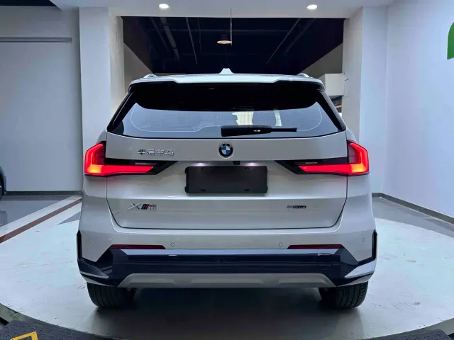 BMW X1 — Фото автомобиля 5