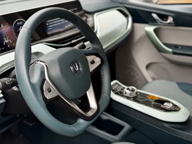 Changan Benben E-Star — Фото автомобиля 10