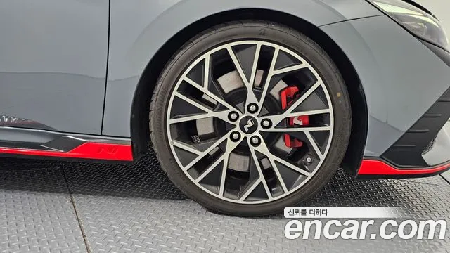 Hyundai AVANTE — Фото автомобиля 19