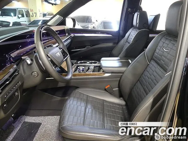 Cadillac Escalade Escalade 5 поколение — Фото автомобиля 8