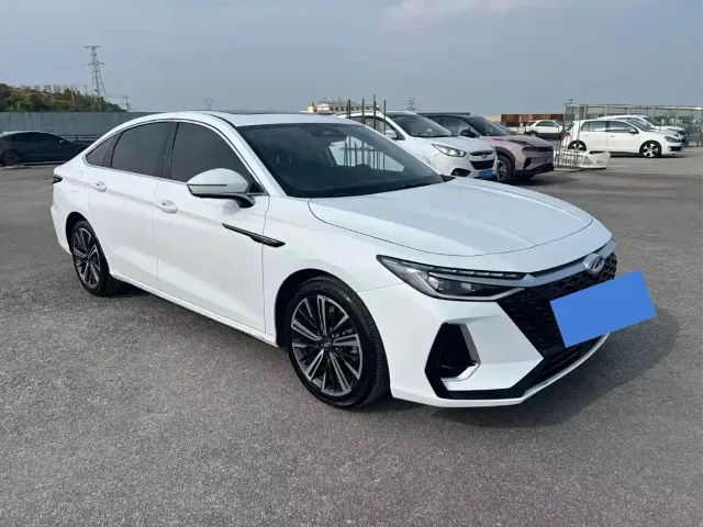 Chery Arrizo 8 — Фото автомобиля 3