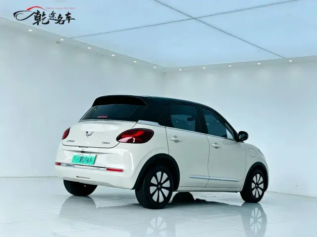 Wuling Bingo — Фото автомобиля 7