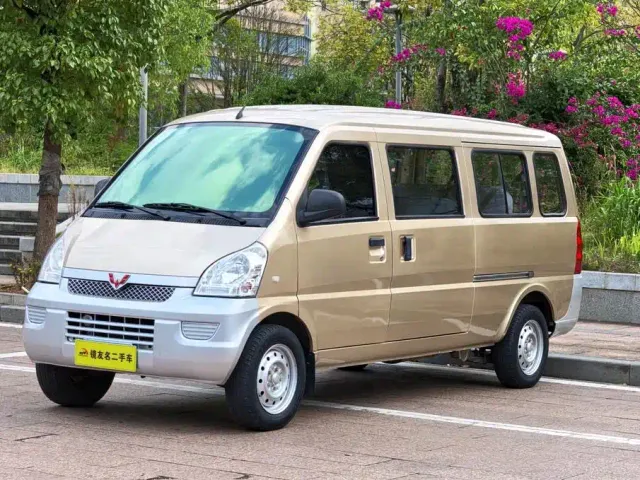 Фотография автомобиля — Wuling Rongguang