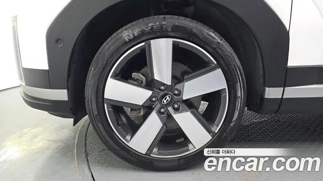 Hyundai Santafe Santa Fe (MX5) Бензин 2.5T 2WD — Фото автомобиля 5