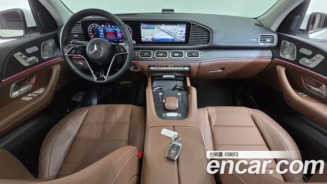 Mercedes-Benz GLE-Class — Фото автомобиля 3