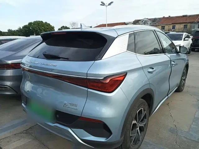 BYD Yuan PLUS — Фото автомобиля 6