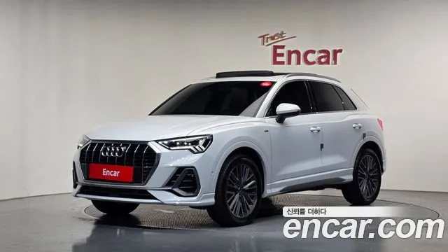 Фотография автомобиля — Audi Q3 F3
