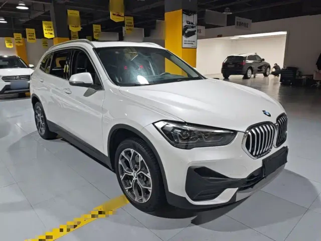 BMW X1 — Фото автомобиля 21