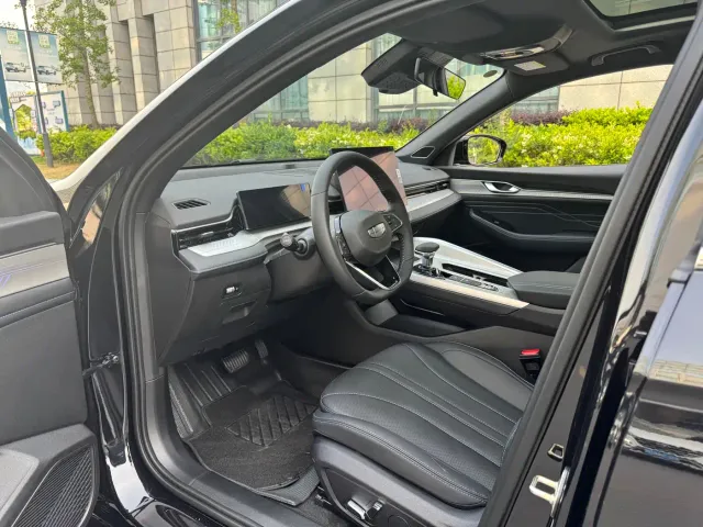 Geely Xingrui — Фото автомобиля 14