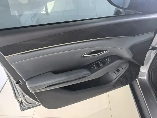 BYD Qin L — Фото автомобиля 9