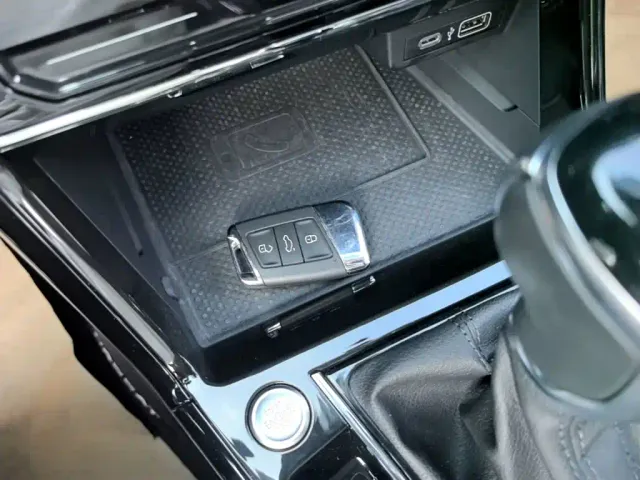 Volkswagen Passat — Фото автомобиля 8