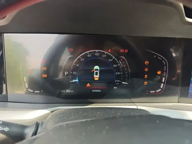 Changan Changan CS75 PLUS 2022 1.5T Automatic Luxury — Фото автомобиля 3
