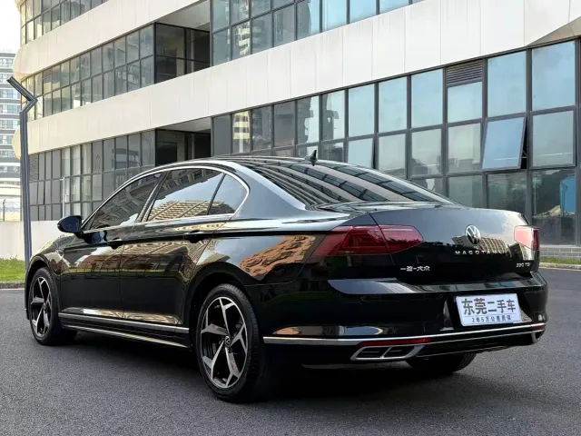 Volkswagen Magotan — Фото автомобиля 12