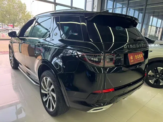 Land Rover Discovery Sport — Фото автомобиля 7