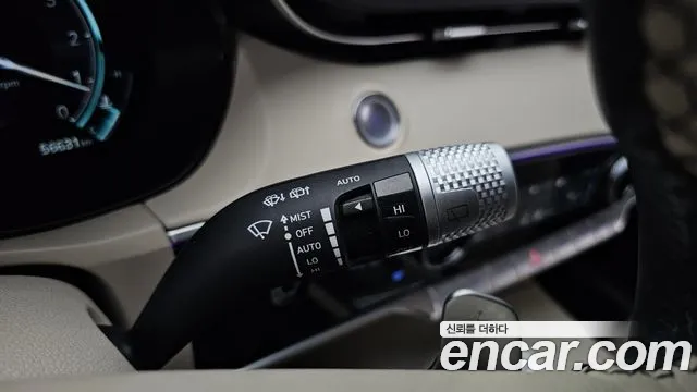 Genesis GV70 2.5T Бензин AWD — Фото автомобиля 28