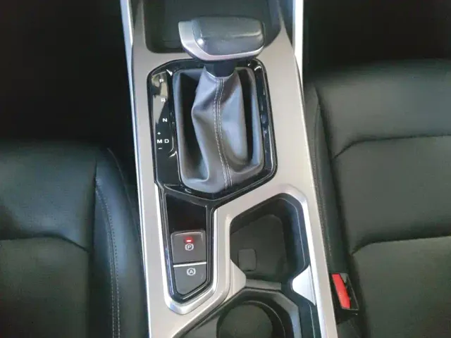 Geely Emgrand — Фото автомобиля 16