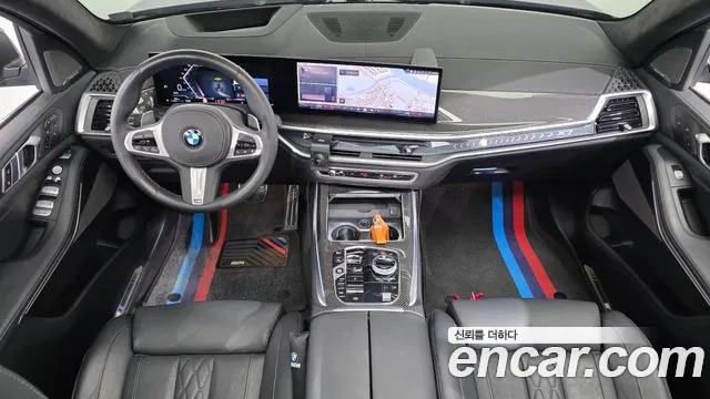 BMW X7 — Фото автомобиля 7