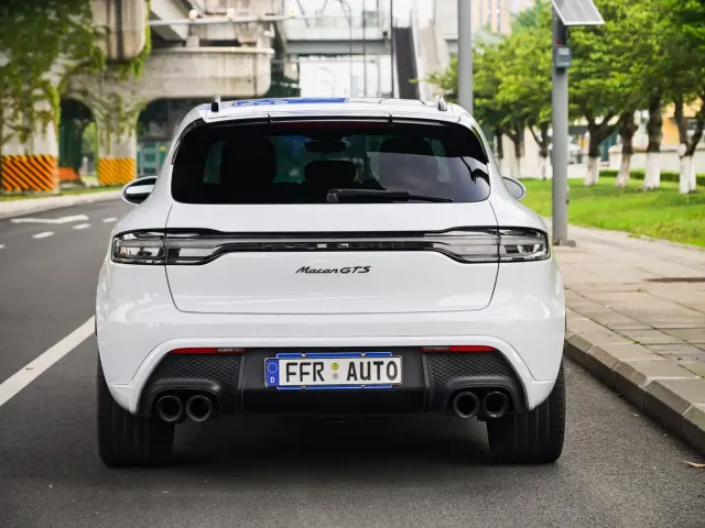 Porsche Macan — Фото автомобиля 17