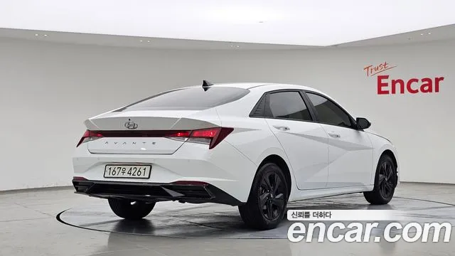 Hyundai AVANTE Avante (CN7) — Фото автомобиля 2