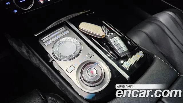 Genesis G80 Бензин 2.5 турбо AWD — Фото автомобиля 9