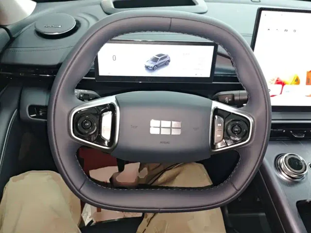 Geely Galaxy E5 — Фото автомобиля 10