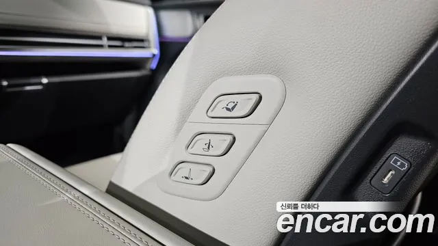 Hyundai Santa Fe MX5 — Фото автомобиля 25