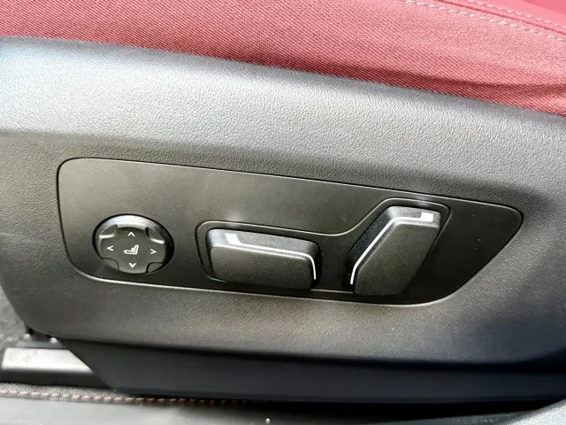 BMW 5 Series — Фото автомобиля 24