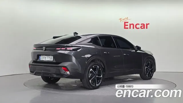 Peugeot 408 1.2 Pure Tech Allure — Фото автомобиля 2