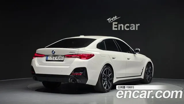 Фотография автомобиля — BMW 4 Series G22