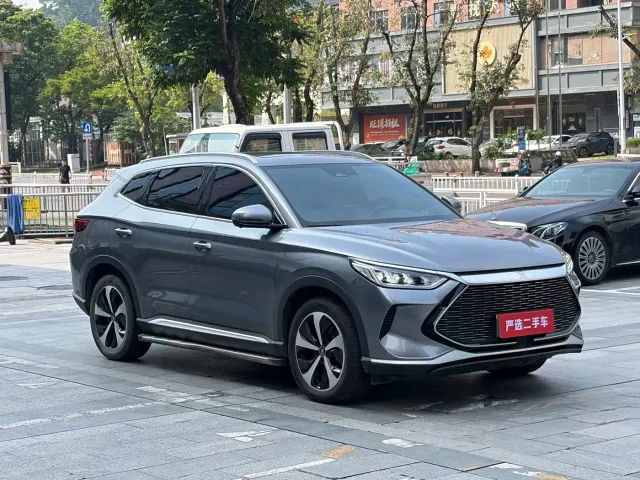 BYD Song PLUS — Фото автомобиля 3