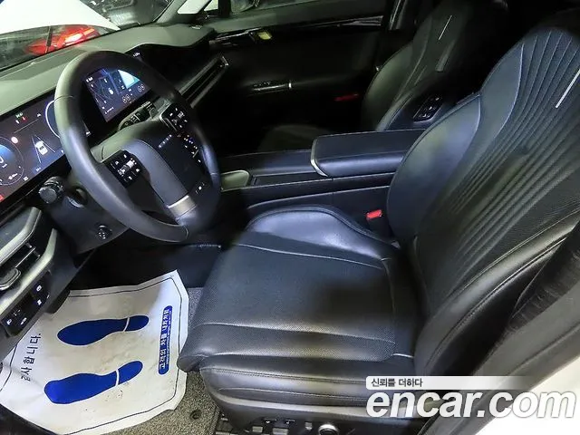 Hyundai Grandeur GN7 — Фото автомобиля 6