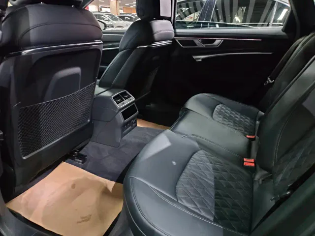 Audi A6L — Фото автомобиля 7