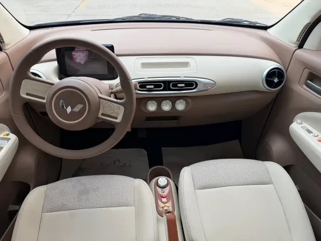 Wuling Hongguang Mini EV — Фото автомобиля 9