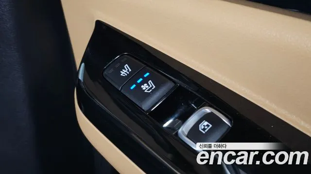 Kia Carnival 4th Gen — Фото автомобиля 25
