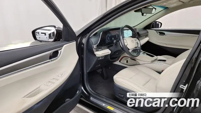 Hyundai Grandeur Новый Grandeur IG — Фото автомобиля 9
