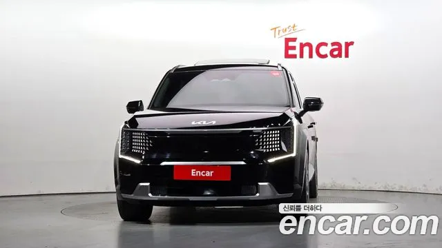 Kia EV9 — Фото автомобиля 3