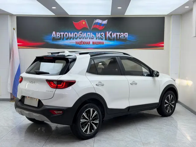 Kia KX1 — Фото автомобиля 4