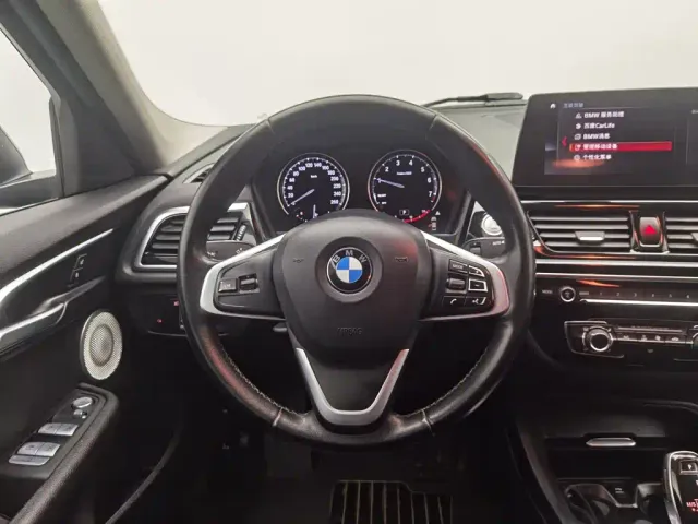 BMW 1 Series — Фото автомобиля 11