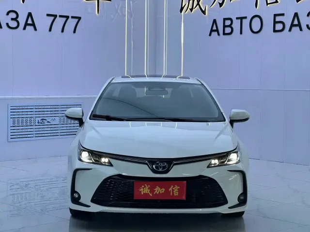 Toyota Corolla — Фото автомобиля 2