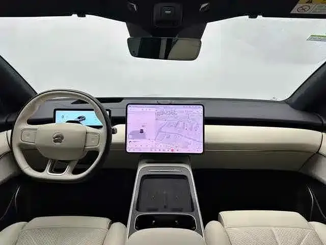 Nio ET5 Touring — Фото автомобиля 17
