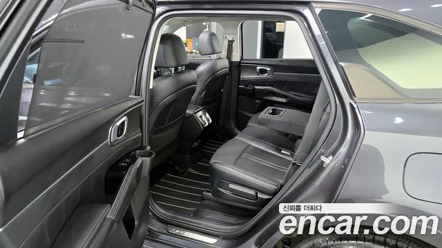 Kia Sorento Sorento 4-е поколение Дизель 2.2 4WD — Фото автомобиля 11