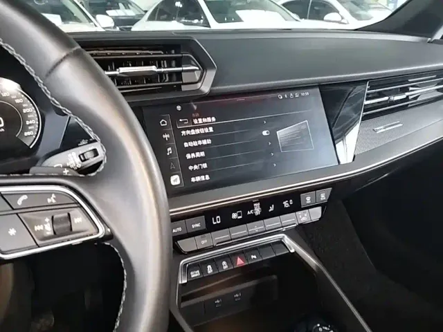 Audi A3 — Фото автомобиля 12