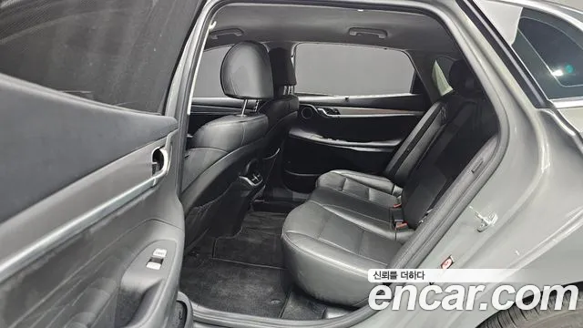 Hyundai Grandeur — Фото автомобиля 13