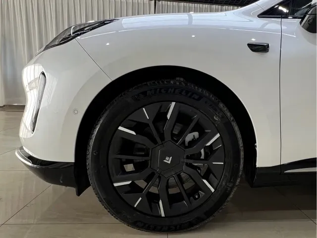 GAC Hyptec HT — Фото автомобиля 22