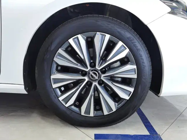 Nissan Teana 2022 2.0L XL-TLS Comfort Edition — Фото автомобиля 6