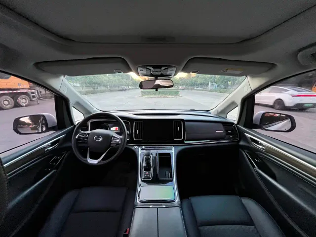 GAC Trumpchi M8 — Фото автомобиля 5