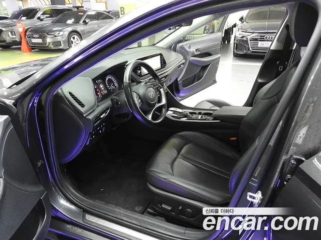 Hyundai Sonata — Фото автомобиля 3