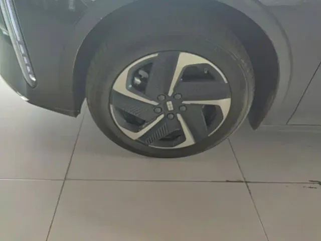Geely Galaxy L6 — Фото автомобиля 22