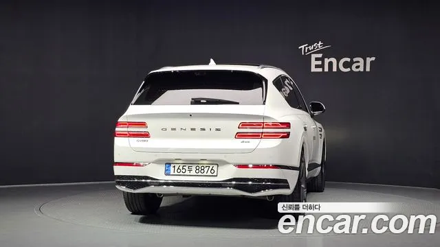 Genesis GV80 2.5T Бензин AWD — Фото автомобиля 4